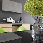 Gruene Oase Koeln Bonn - Traveler Award Gewinner Appartement *