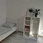 Appartement Gruene Oase Koeln Bonn - Traveler Award Gewinner Niederkassel